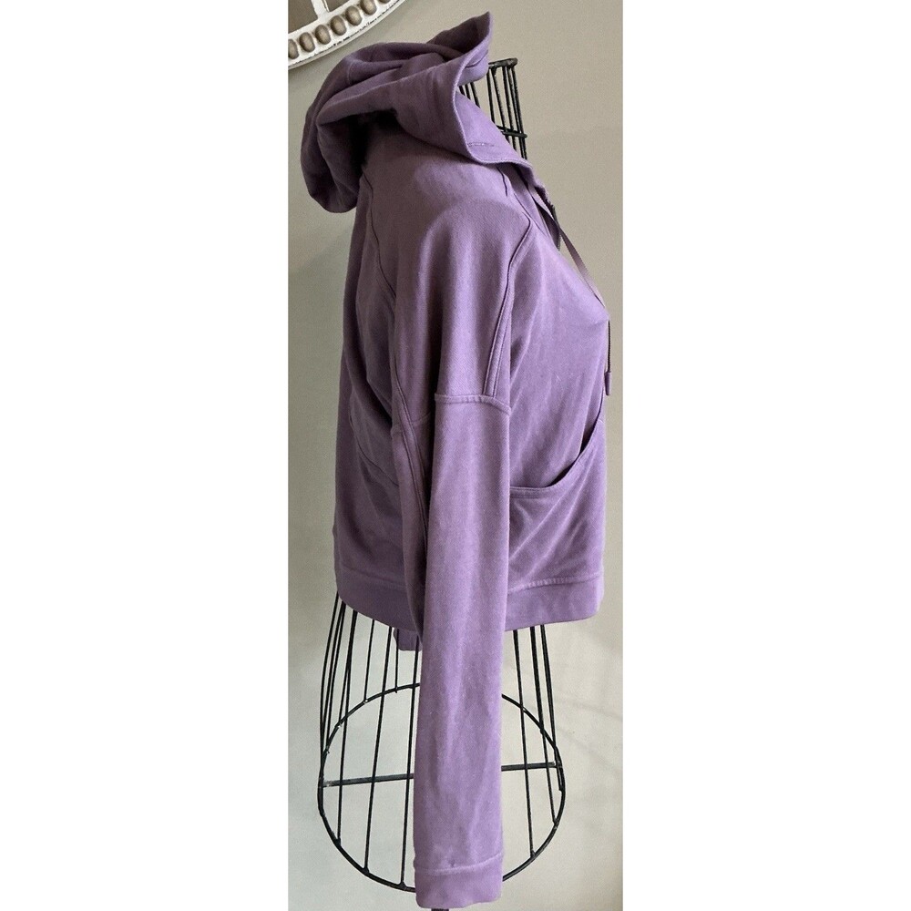Lululemon Women’s Light Purple Next Move Jacket Sz. 4 Euc View 4